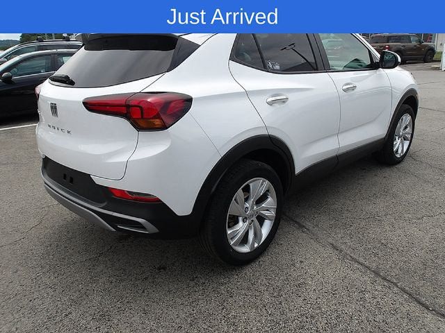 Used 2024 Buick Encore GX Preferred w/ Comfort Package AWD/4WD image 8
