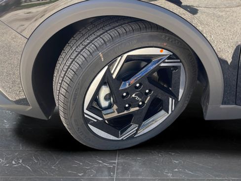 New 2026 Kia K4 EX FWD image 34