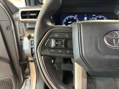 Used 2025 Toyota 4Runner TRD Off-Road Premium w/ Tow Technology Package AWD/4WD image 19