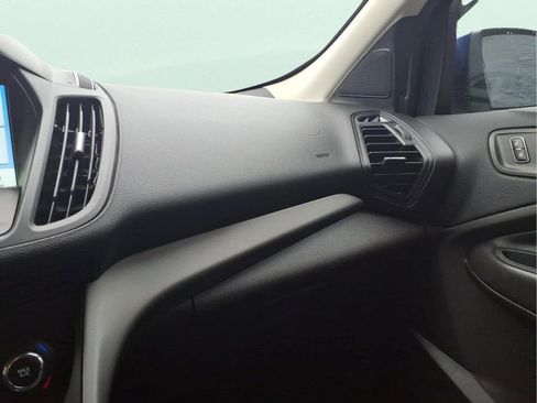 Used 2016 Ford Escape SE w/ Equipment Group 201A AWD/4WD image 21