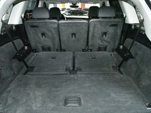 Used 2023 Audi Q7 3.0T Prestige w/ Prestige Package image 96