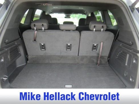 Used 2025 GMC Acadia Elevation FWD image 16