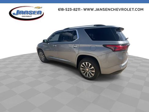 Certified 2023 Chevrolet Traverse Premier FWD image 6
