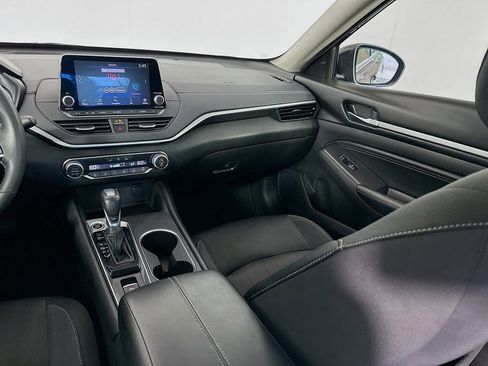 Used 2019 Nissan Altima 2.5 SV FWD image 23