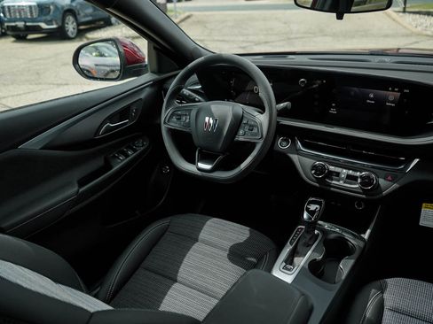 New 2025 Buick Envista Preferred w/ Convenience II Package image 15