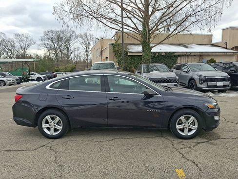 Used 2023 Chevrolet Malibu LS image 6