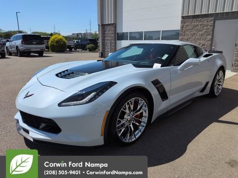 Used 2019 Chevrolet Corvette Z06 w/ Battery Protection Package RWD image 7
