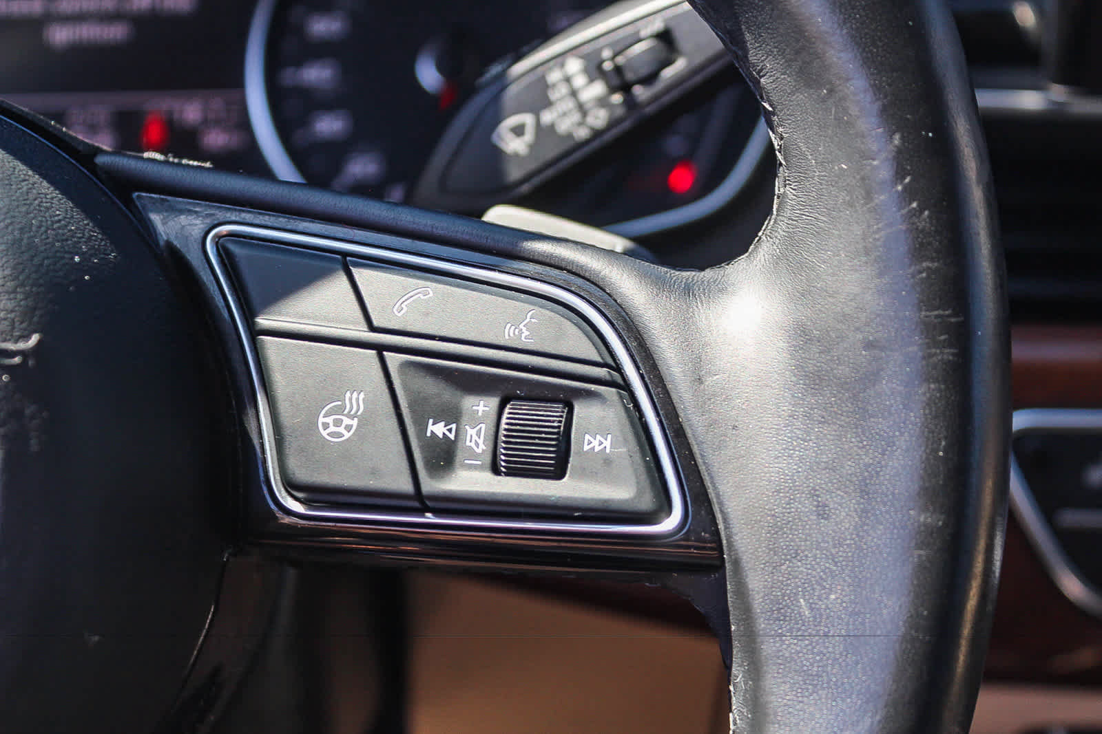 Used 2022 Audi A4 2.0T Premium AWD/4WD image 30