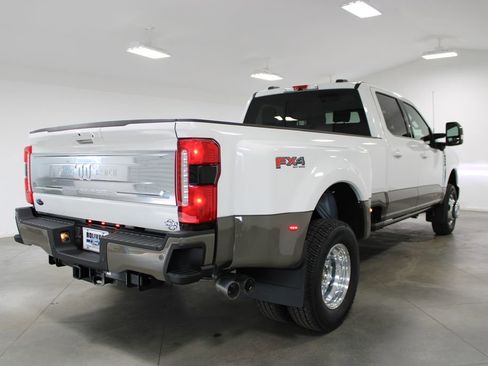 New 2026 Ford F350 King Ranch AWD/4WD image 11