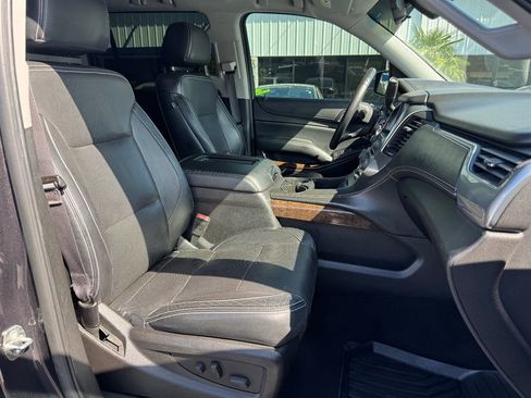 Used 2016 Chevrolet Suburban LS image 19