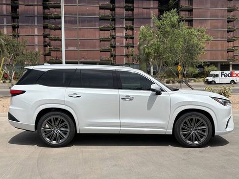New 2026 Lexus TX 350 AWD image 3