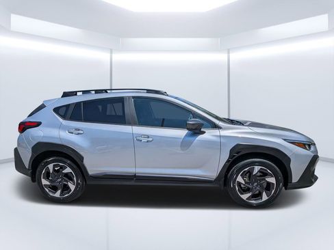 Certified 2025 Subaru Crosstrek 2.5i Limited w/ Popular Package #3A AWD/4WD image 2