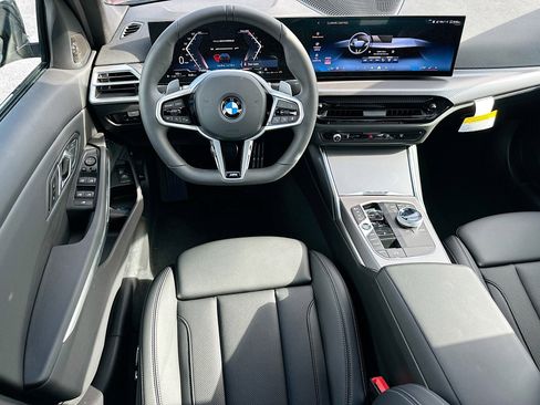 New 2026 BMW 330i Sedan w/ M Sport Package RWD image 17