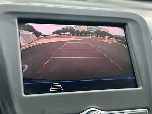 Used 2020 Chevrolet Equinox LS FWD image 26