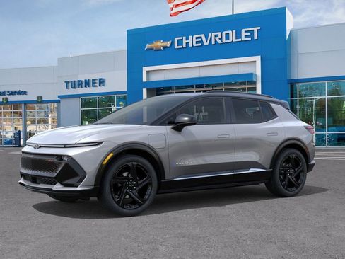 New 2026 Chevrolet Equinox EV RS image 2