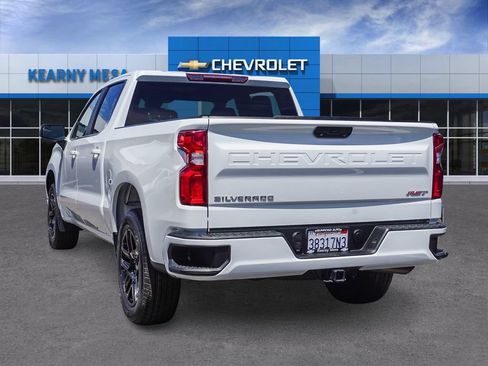 Used 2022 Chevrolet Silverado 1500 RST AWD/4WD image 4