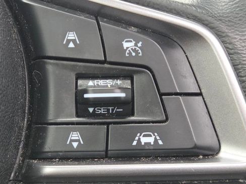 Used 2019 Subaru Crosstrek 2.0i Limited w/ Moonroof Package w/Navigation image 23