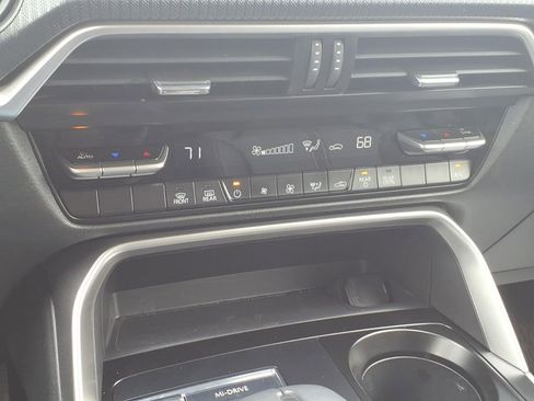 Certified 2025 MAZDA CX-90 3.3 Turbo w/ Select Package image 20