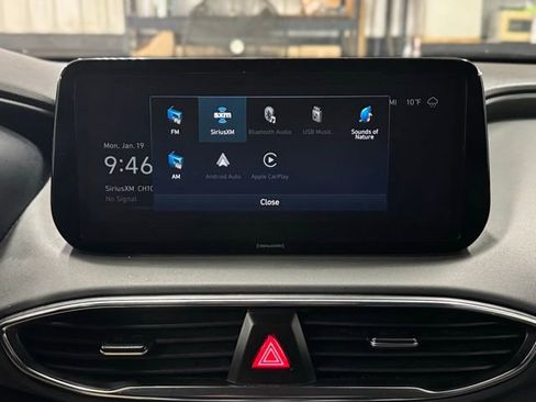 Used 2023 Hyundai Santa Fe SEL image 32