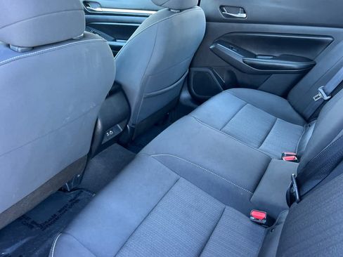 Used 2022 Nissan Altima 2.5 SV AWD/4WD image 4