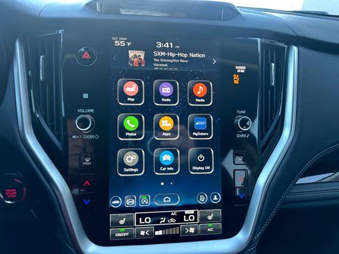 Used 2025 Subaru Outback Limited image 11