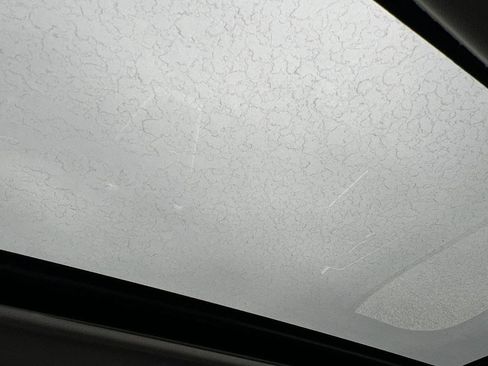 Used 2020 Toyota RAV4 XLE Premium image 14