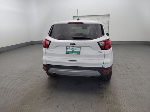 Used 2019 Ford Escape SE image 7