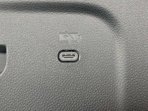 Used 2026 Chevrolet Traverse Z71 w/ Enhanced Driving Package AWD/4WD image 19