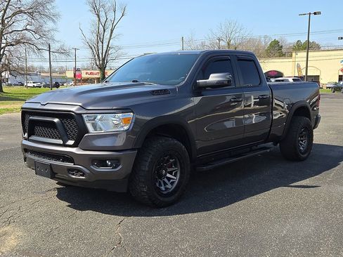 Used 2023 RAM 1500 Big Horn image 3