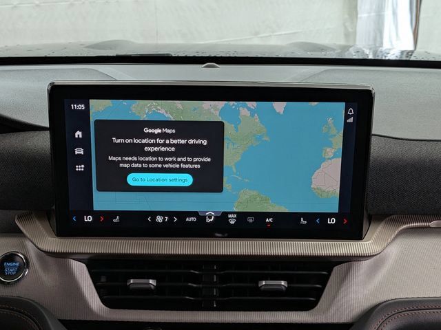 Certified 2025 Ford Explorer Active AWD/4WD image 28