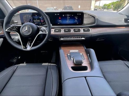 New 2026 Mercedes-Benz GLE 350 4MATIC image 4