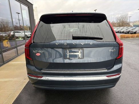 New 2026 Volvo XC90 B6 Plus w/ Protection Package Premier image 4