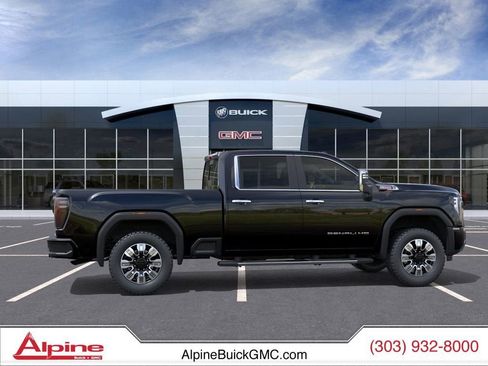 New 2026 GMC Sierra 2500 Denali w/ Denali Reserve Package AWD/4WD image 5
