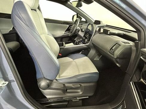 Used 2023 Subaru Solterra AWD image 30