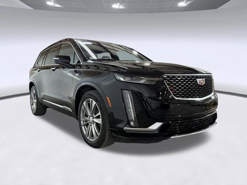 Used 2024 Cadillac XT6 Premium Luxury FWD image 27