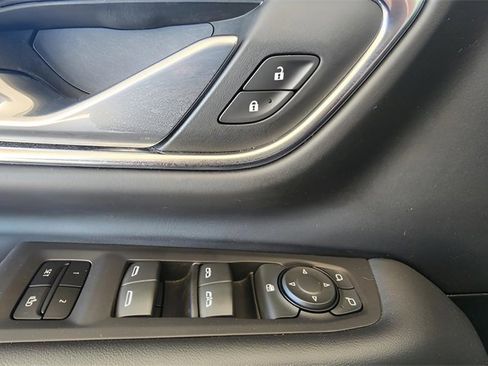 Used 2024 Chevrolet Tahoe LT image 13