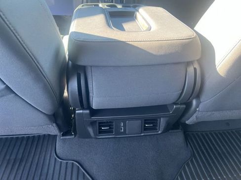 Used 2024 Chevrolet Silverado 1500 Custom Trail Boss w/ Dark Appearance Package image 20