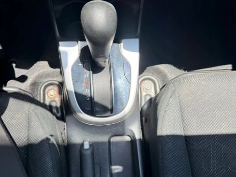 Used 2017 Honda Fit EX image 13