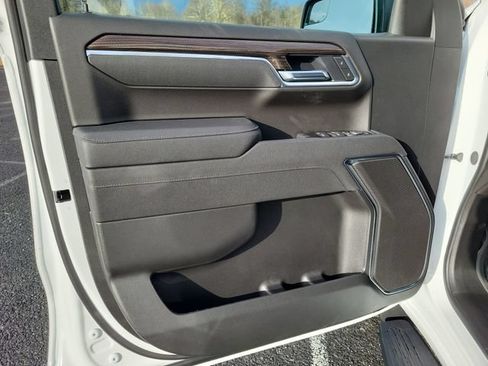 New 2026 Chevrolet Silverado 1500 RST AWD/4WD image 10