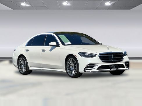 Certified 2022 Mercedes-Benz S 500 4MATIC image 6