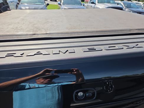 Used 2020 RAM 1500 Limited AWD/4WD image 23