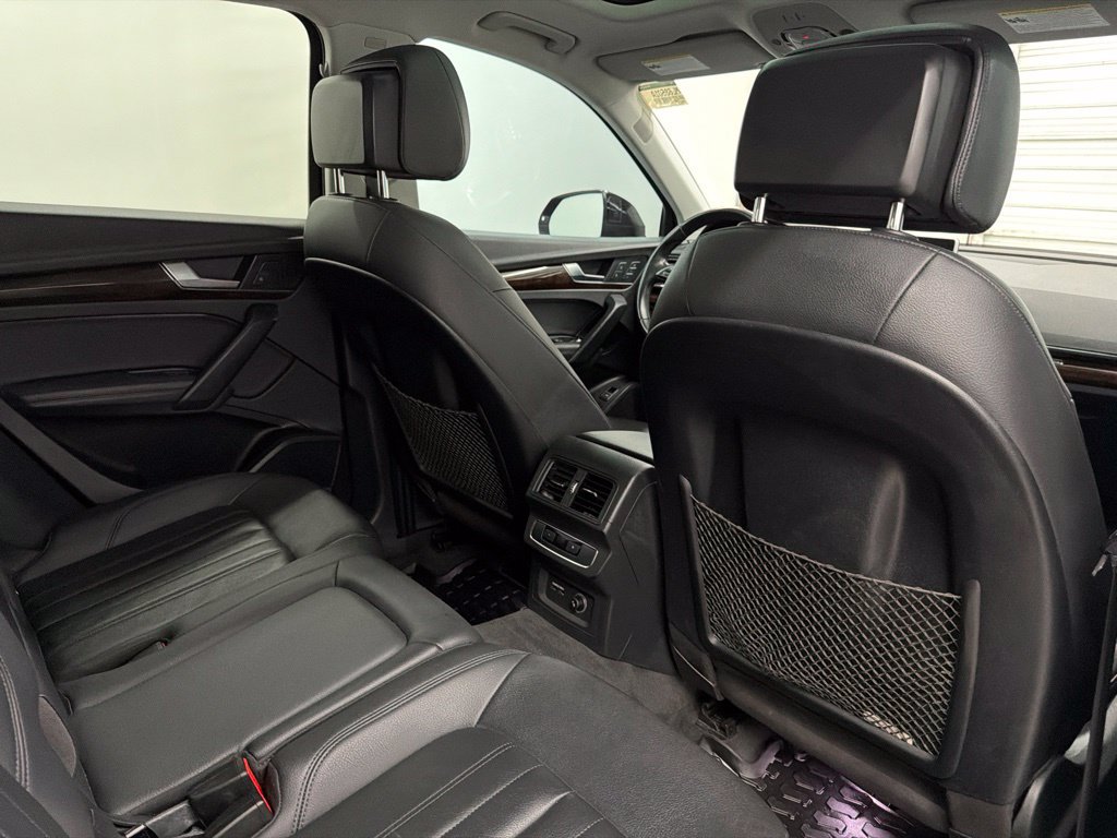 Used 2020 Audi Q5 2.0T Premium Plus w/ Premium Plus Package AWD/4WD image 30