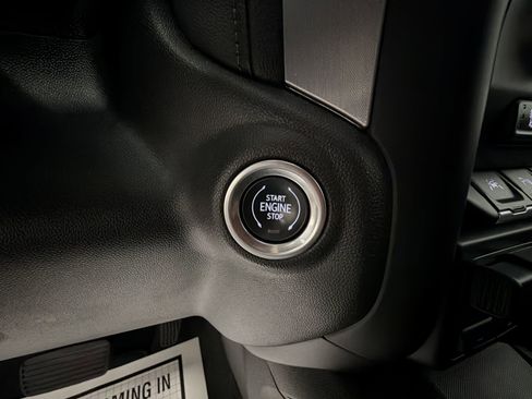 Used 2021 GMC Sierra 1500 SLT w/ SLT Premium Plus Package image 17