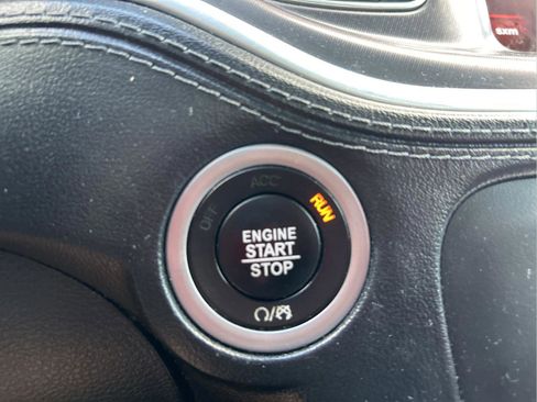 Used 2019 Dodge Charger Scat Pack w/ Plus Group RWD image 31