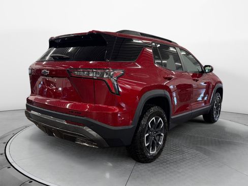 New 2026 Chevrolet Equinox ACTIV w/ Convenience Package III AWD/4WD image 5
