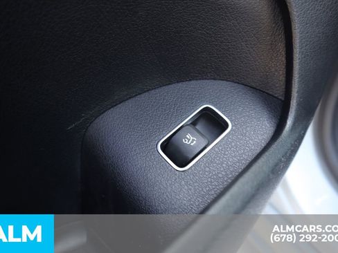 Used 2024 Mercedes-Benz GLE 450 4MATIC w/ AMG Line Exterior image 17