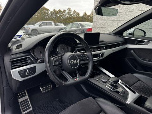 Used 2019 Audi S5 Premium w/ Convenience Package image 7