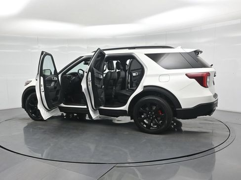 Certified 2023 Ford Explorer ST w/ Equipment Group 401A AWD/4WD image 34