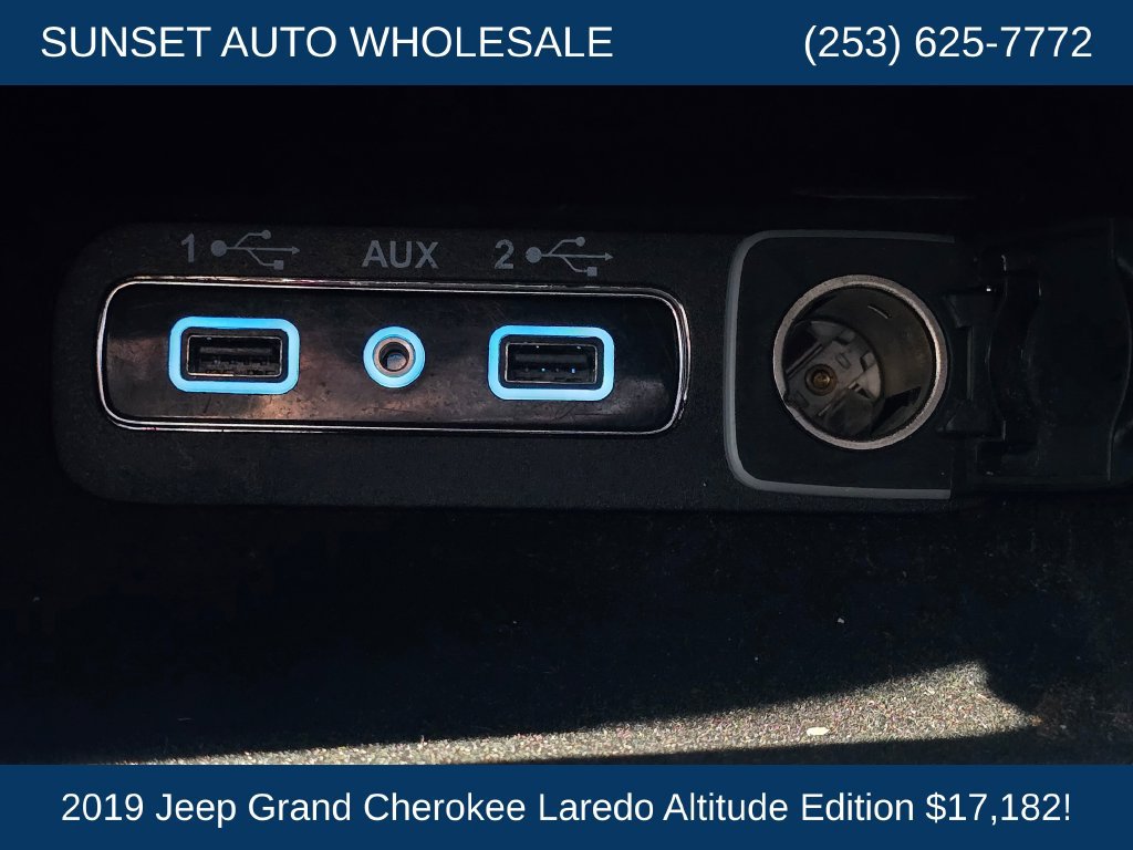 Used 2019 Jeep Grand Cherokee Altitude AWD/4WD image 33