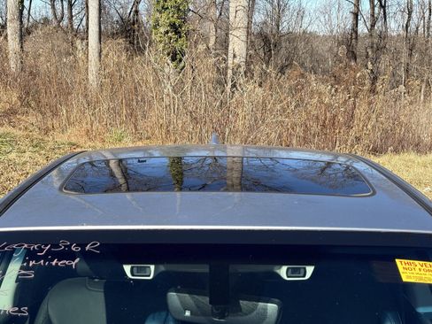 Used 2019 Subaru Legacy 3.6R Limited image 7